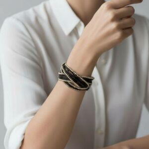 Black and Silver Beaded Expandable Braclet